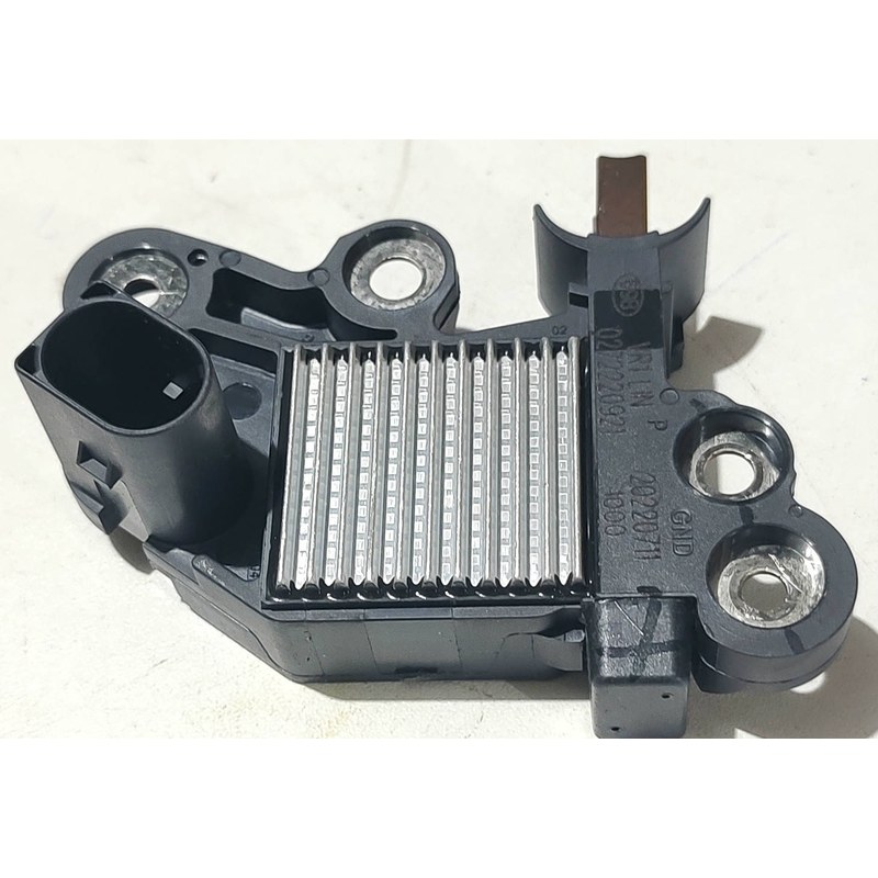 REGULADOR VOLTAGEM - BOSCH - 0272220921-